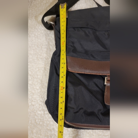 Derek Alexander Nylon Black Cross Body Bag - Picture 9 of 13